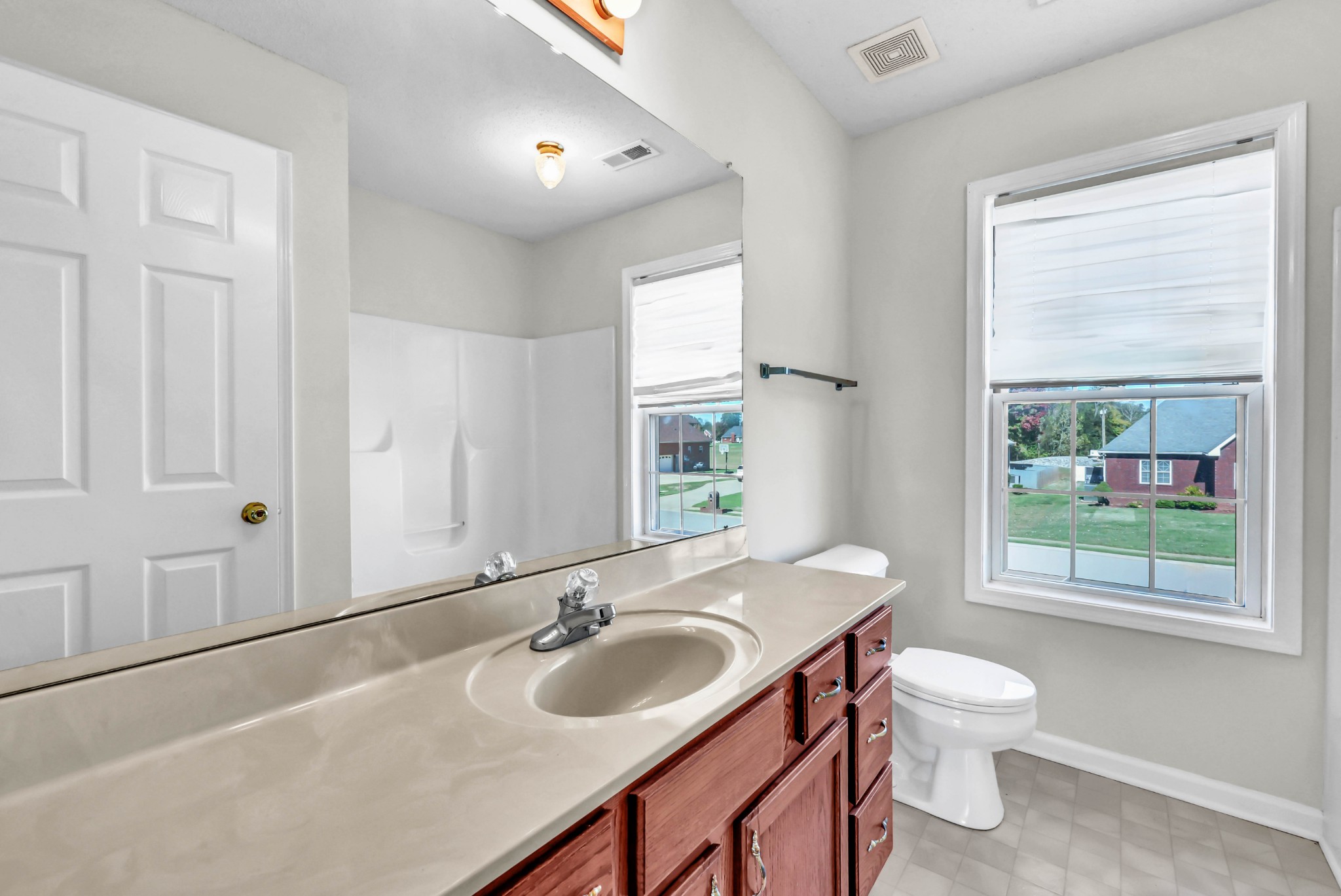 4244 N Woodstock Drive Clarksville TN 37040
