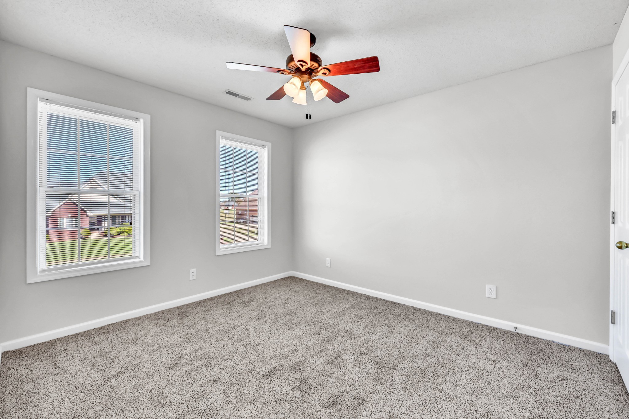 4244 N Woodstock Drive Clarksville TN 37040