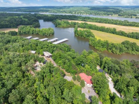 2768 Ridgeway Drive Sugar Tree TN 38380