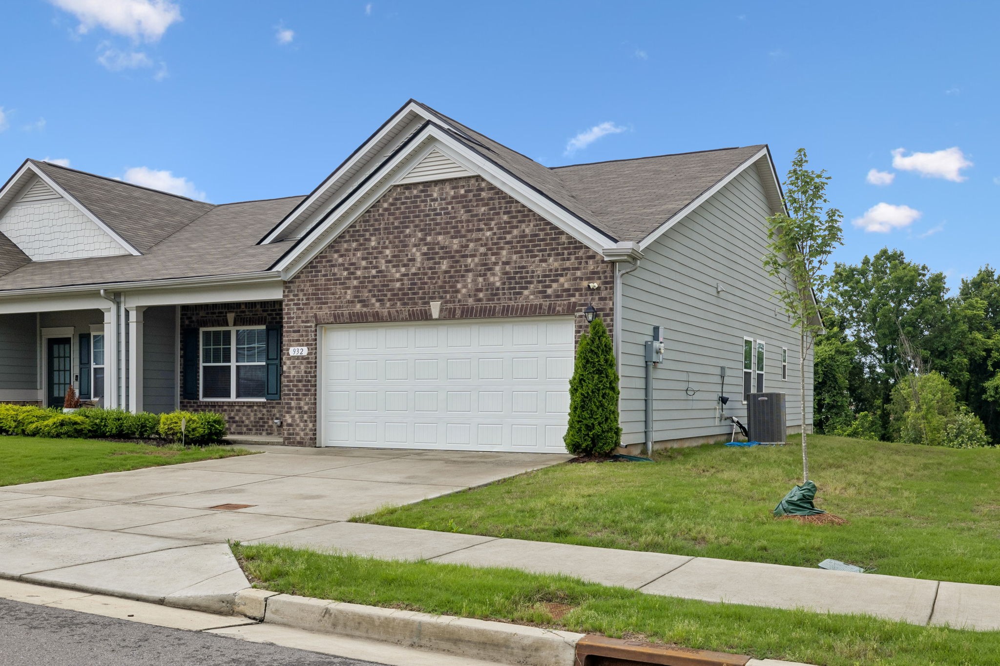 932 Millstream Drive Nashville TN 37218