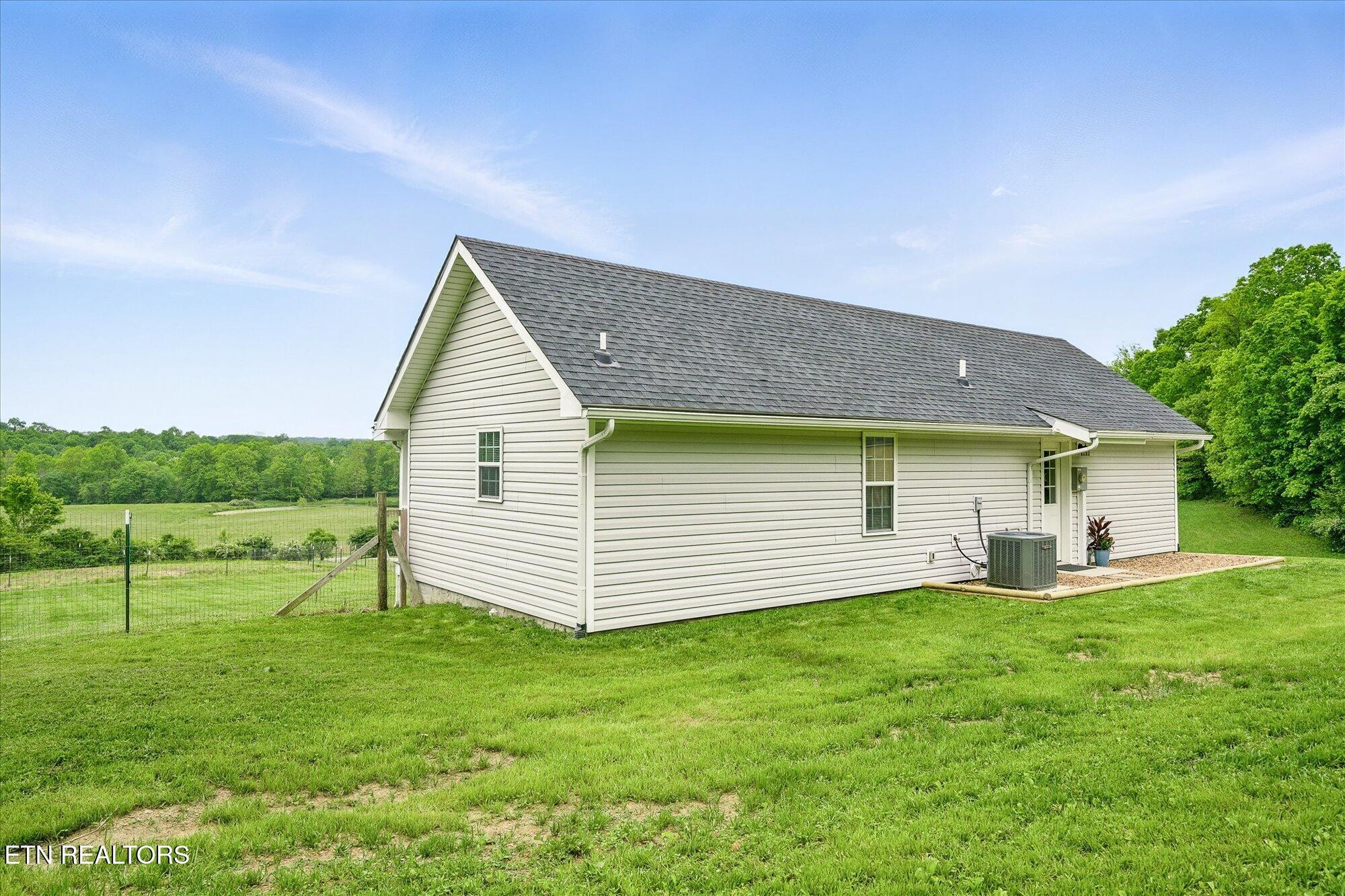 1447 Dykes Road Crossville TN 38571