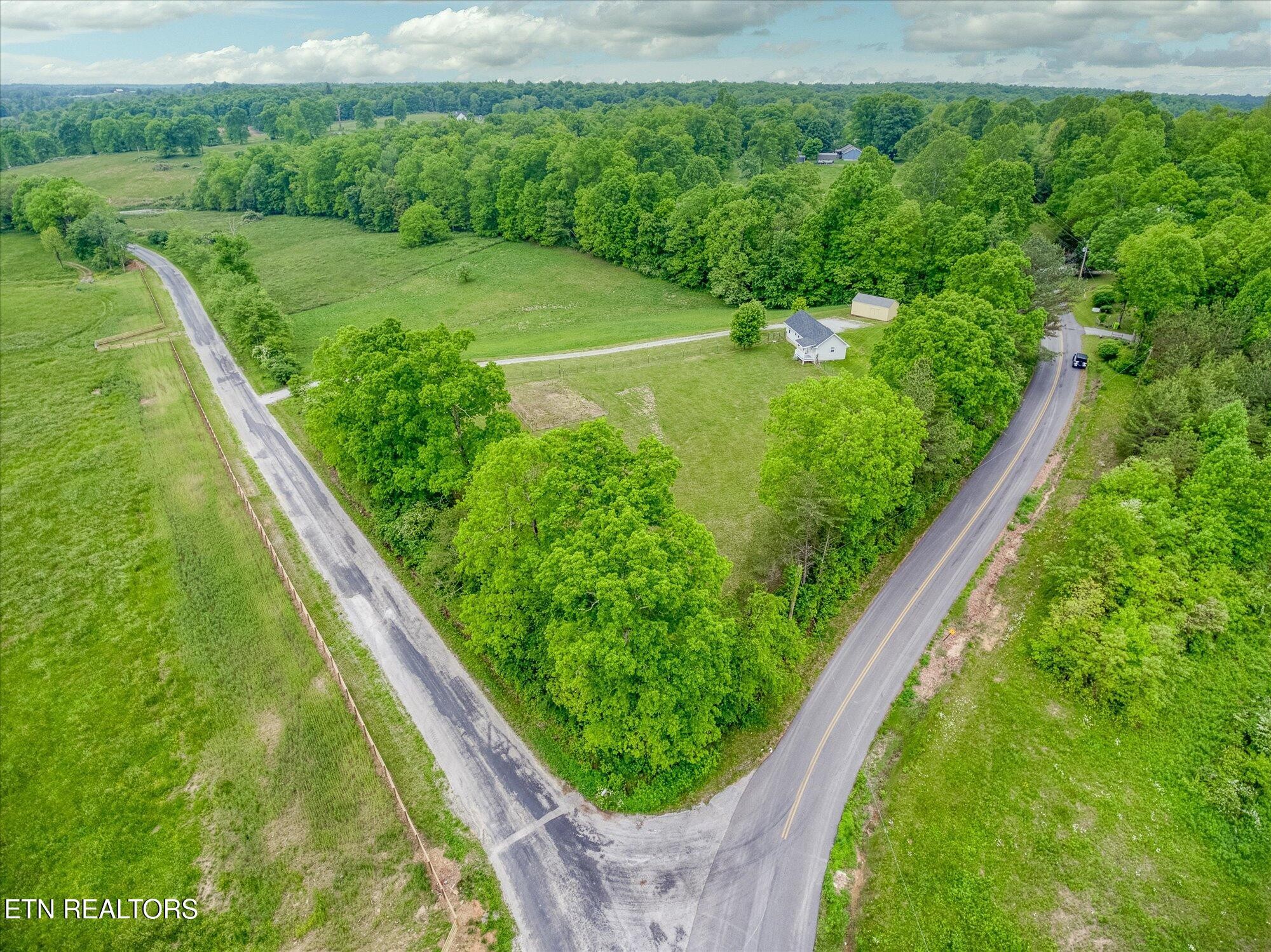 1447 Dykes Road Crossville TN 38571