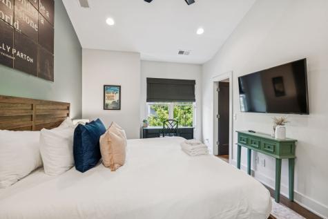 2118 Elliott Avenue Nashville TN 37204