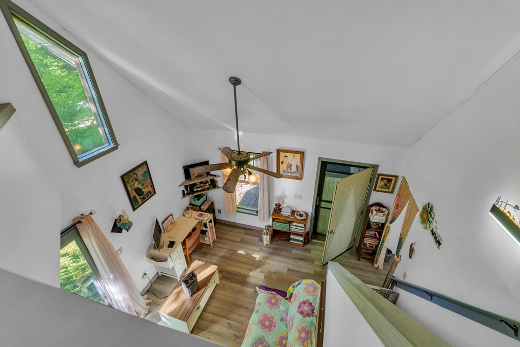 755 Woody Road Byrdstown TN 38549