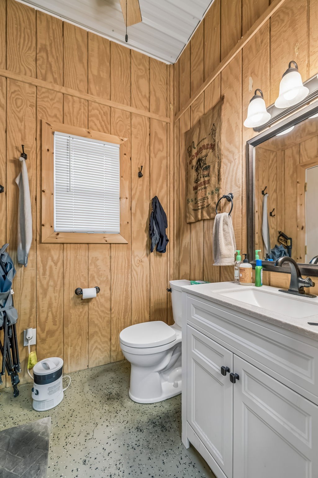 6 County House Circle Carthage TN 37030