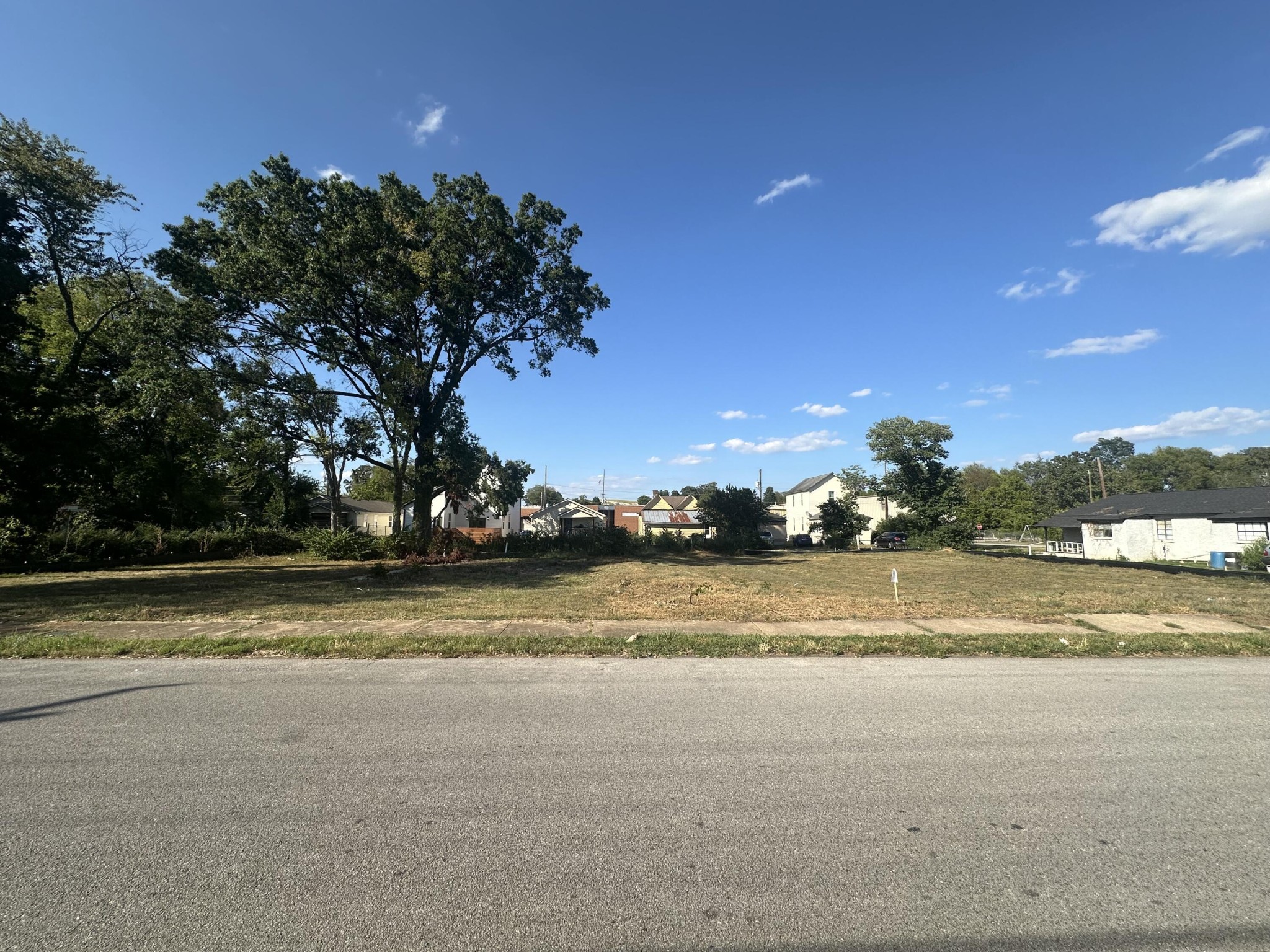 1117 E 14th Street Chattanooga TN 37408