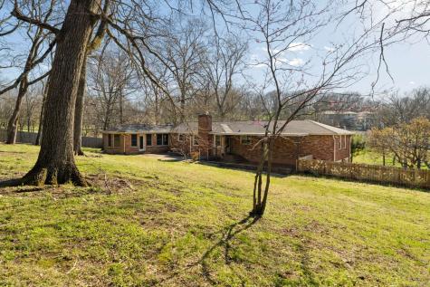 712 Clematis Drive Nashville TN 37205
