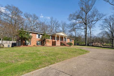 712 Clematis Drive Nashville TN 37205