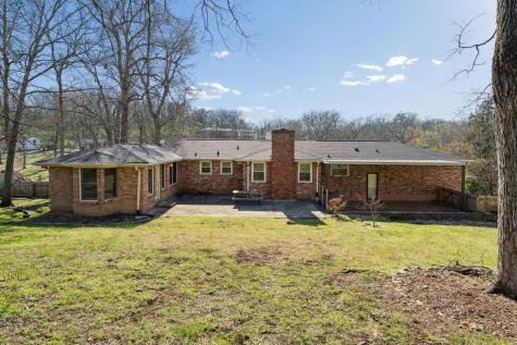 712 Clematis Drive Nashville TN 37205