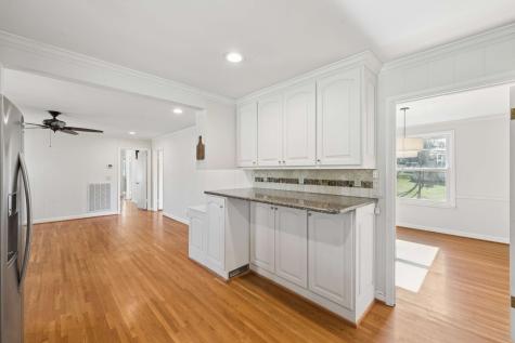 712 Clematis Drive Nashville TN 37205
