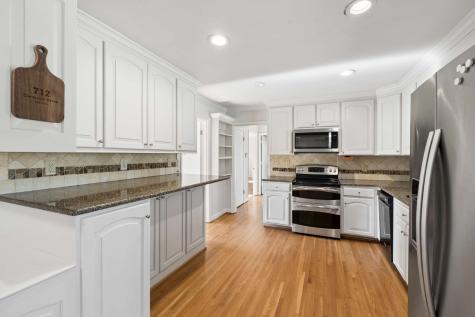 712 Clematis Drive Nashville TN 37205