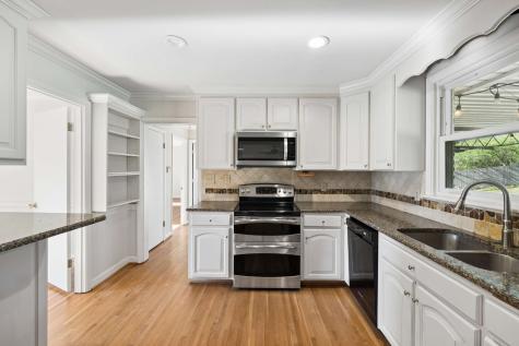 712 Clematis Drive Nashville TN 37205