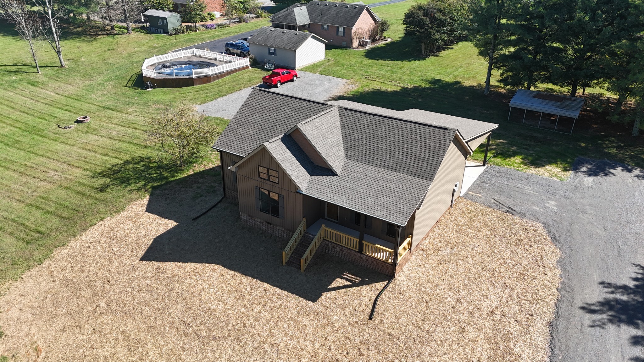 158 Fox Run Lafayette TN 37083