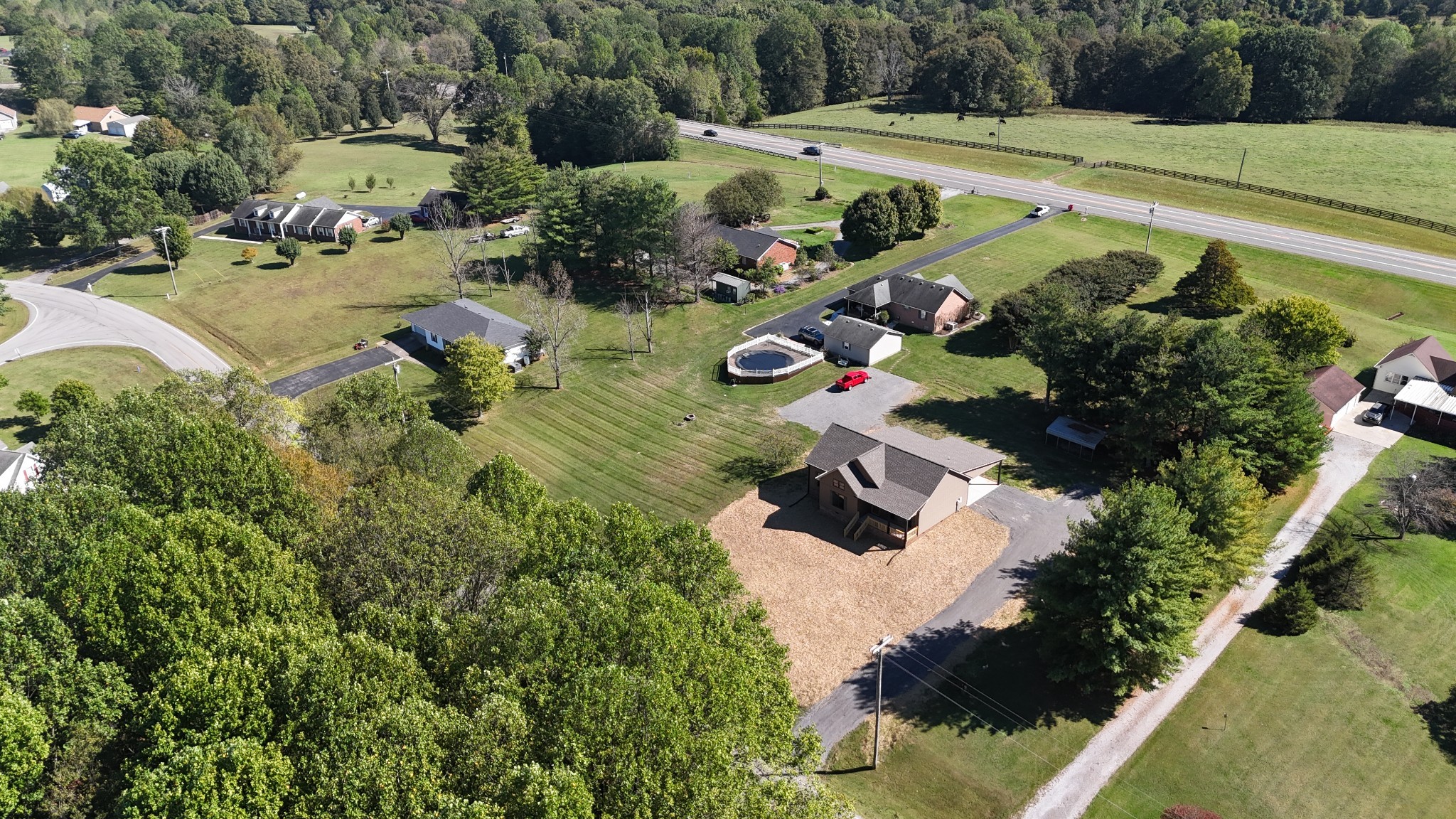 158 Fox Run Lafayette TN 37083