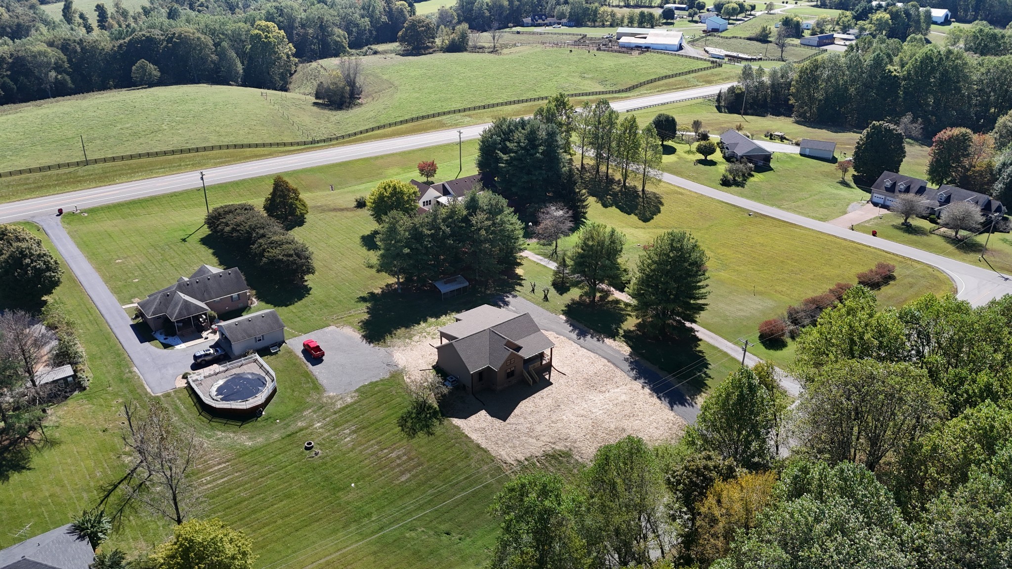 158 Fox Run Lafayette TN 37083