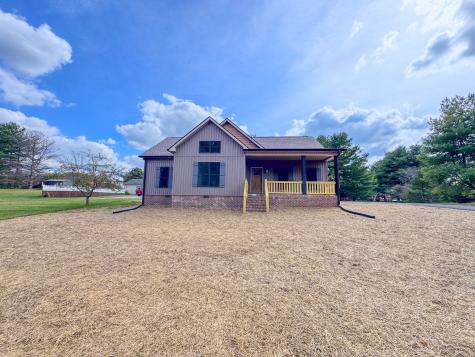 158 Fox Run Lafayette TN 37083