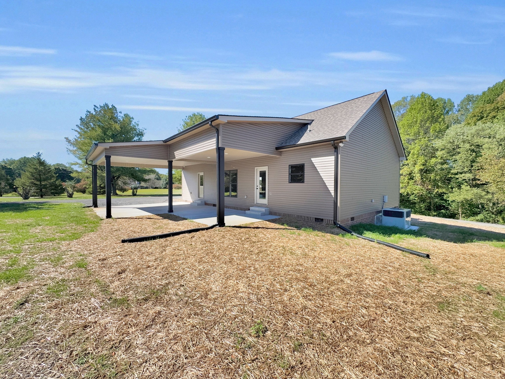 158 Fox Run Lafayette TN 37083