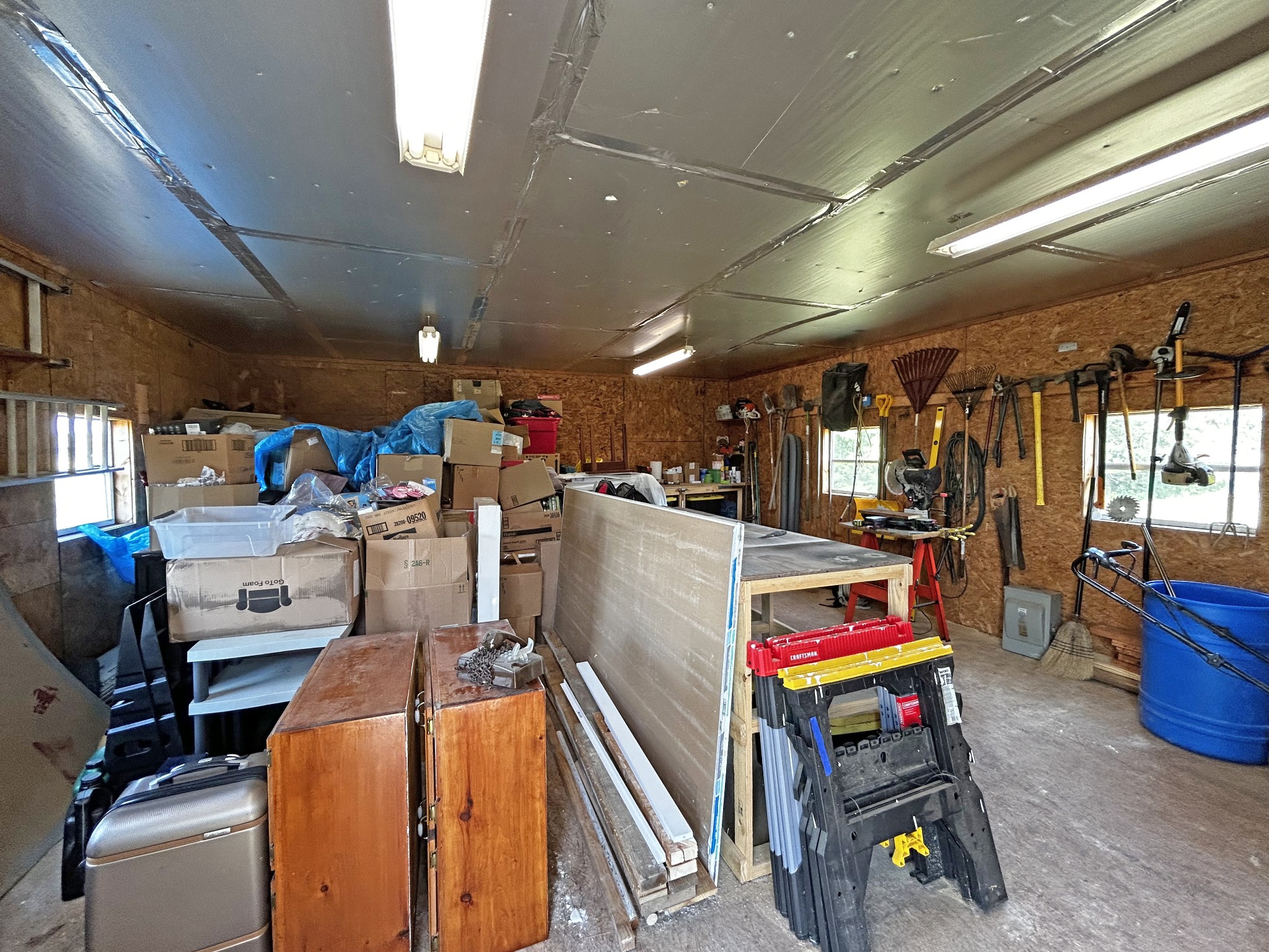 2065 Austin Road Lafayette TN 37083