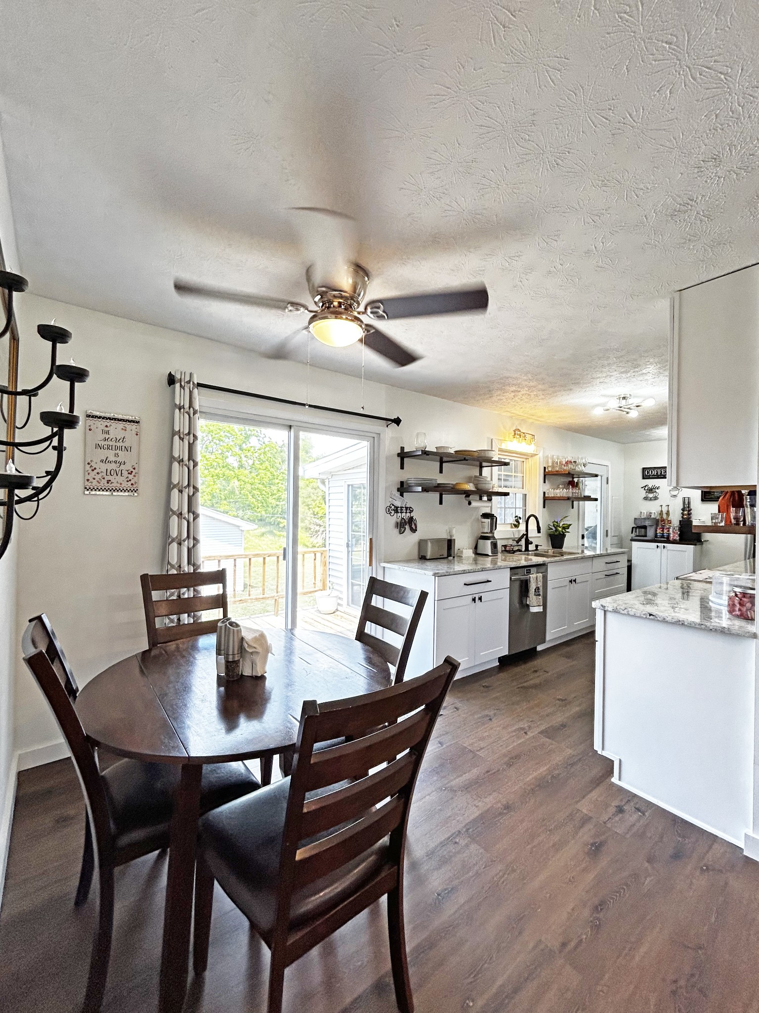 2065 Austin Road Lafayette TN 37083