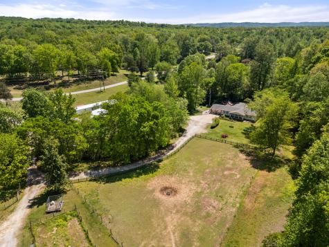 1431 Flatwood Road New Johnsonville TN 37134