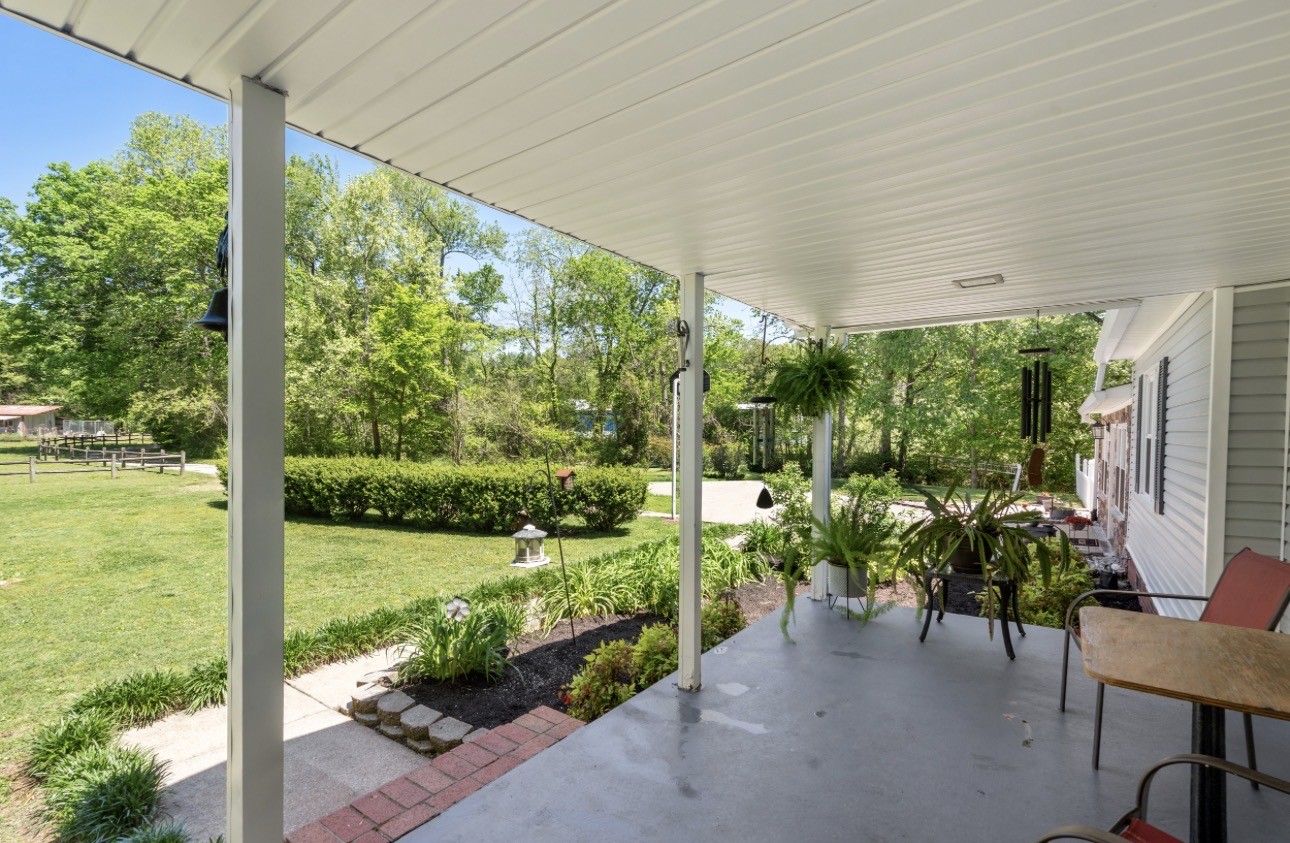 1431 Flatwood Road New Johnsonville TN 37134