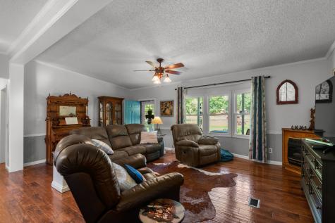 1431 Flatwood Road New Johnsonville TN 37134