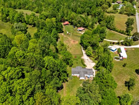 1431 Flatwood Road New Johnsonville TN 37134
