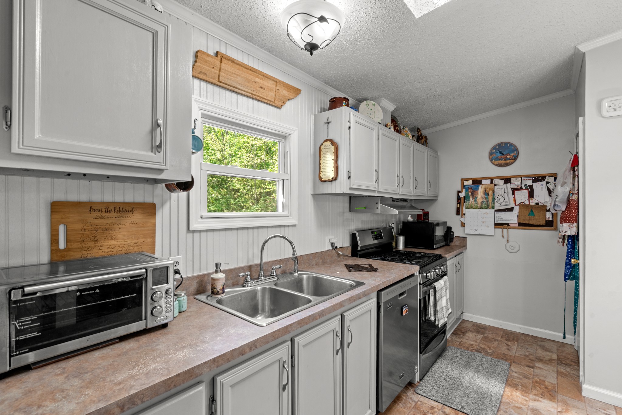 1431 Flatwood Road New Johnsonville TN 37134