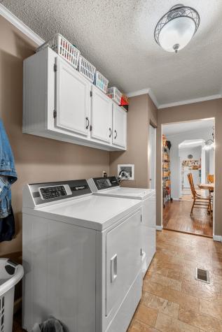 1431 Flatwood Road New Johnsonville TN 37134