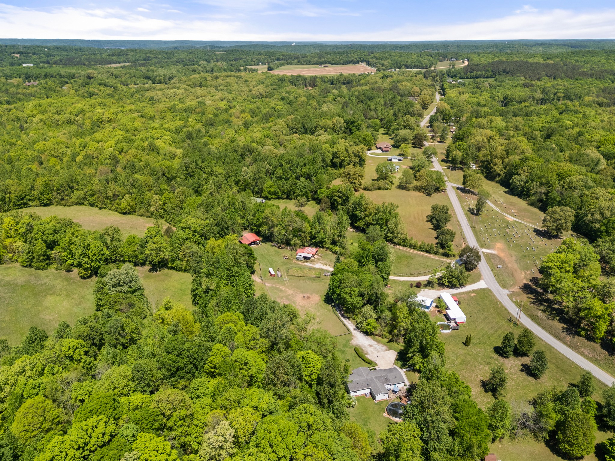 1431 Flatwood Road New Johnsonville TN 37134