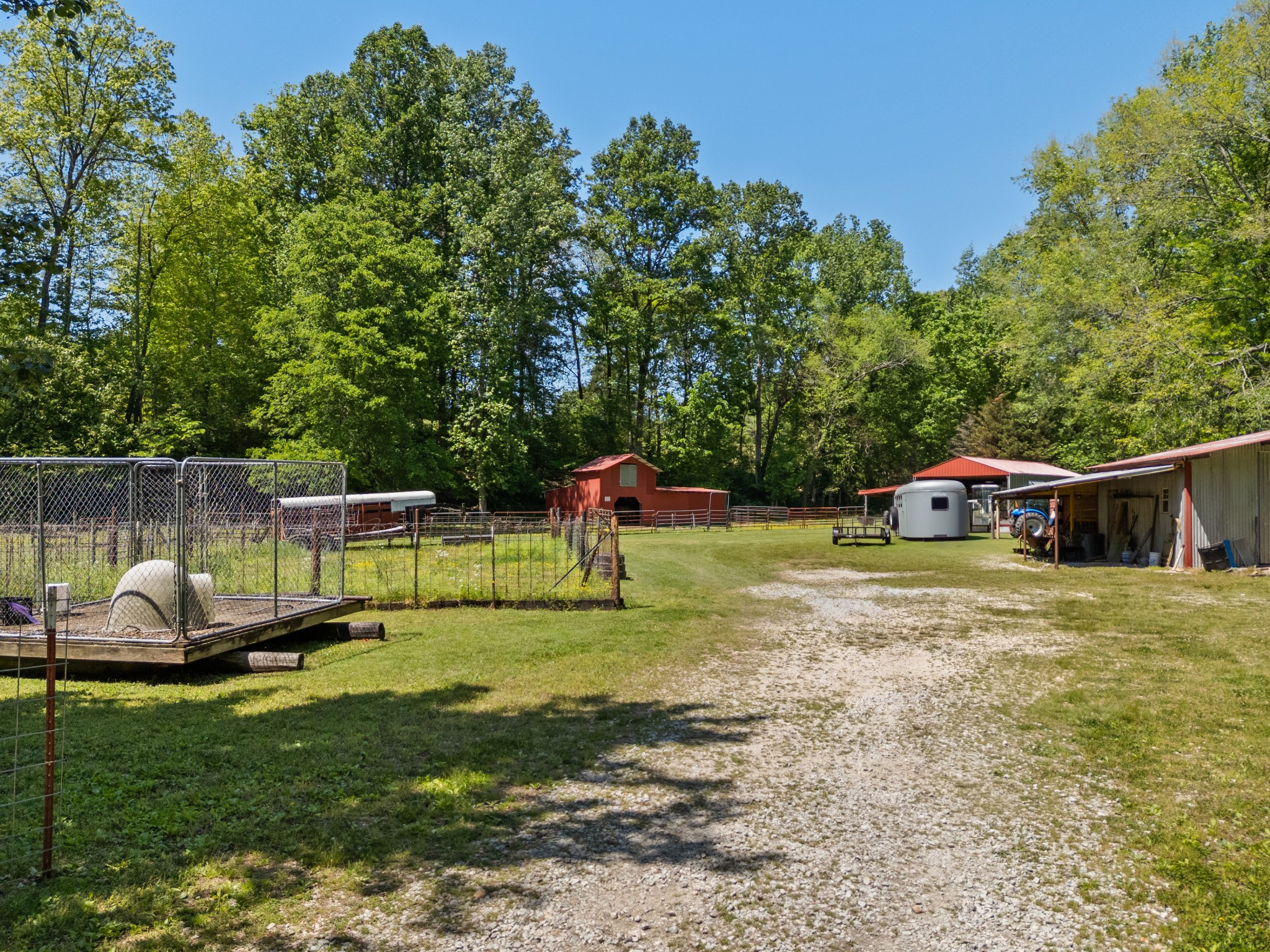 1431 Flatwood Road New Johnsonville TN 37134