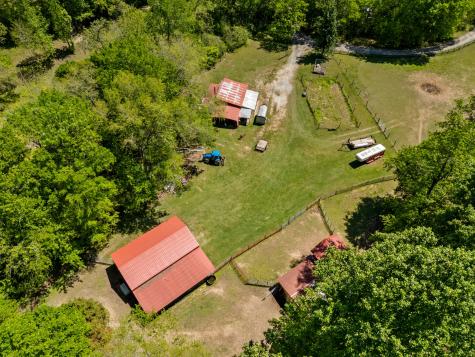 1431 Flatwood Road New Johnsonville TN 37134