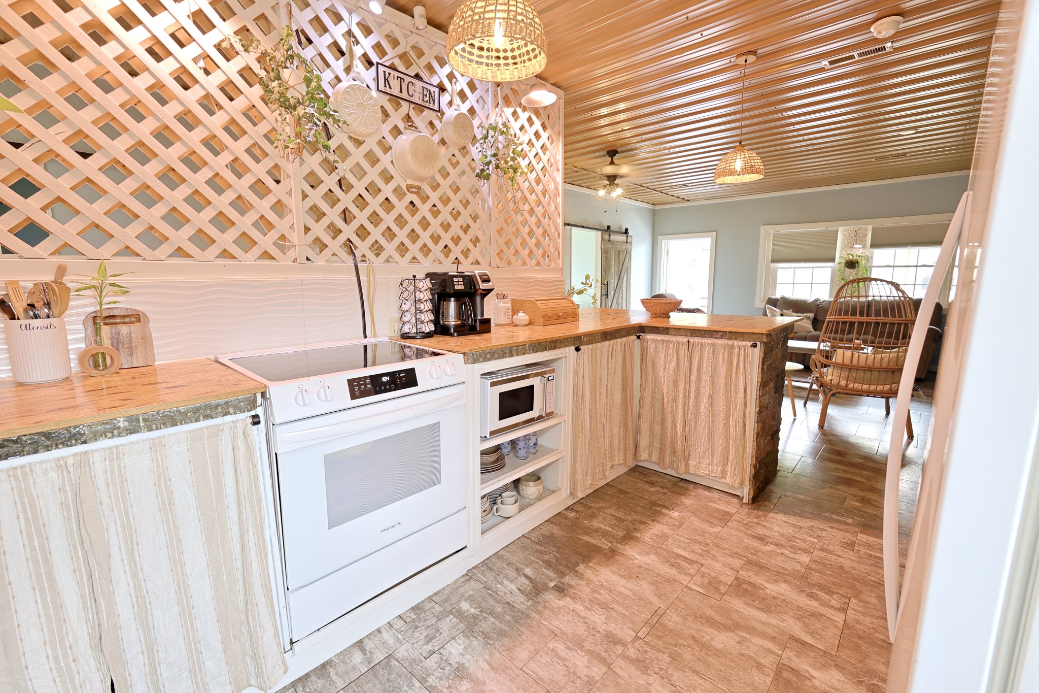 582 Cerulean Road Cadiz KY 42211