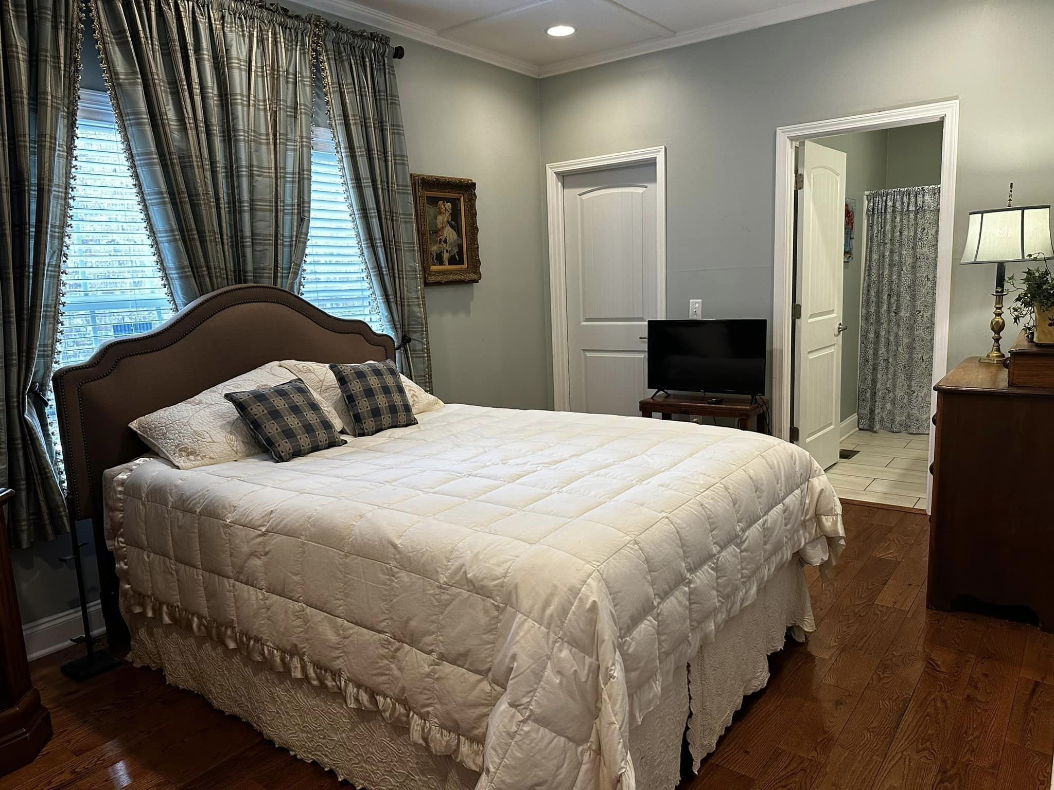 1605 S Cannon Blvd, E Shelbyville TN 37160
