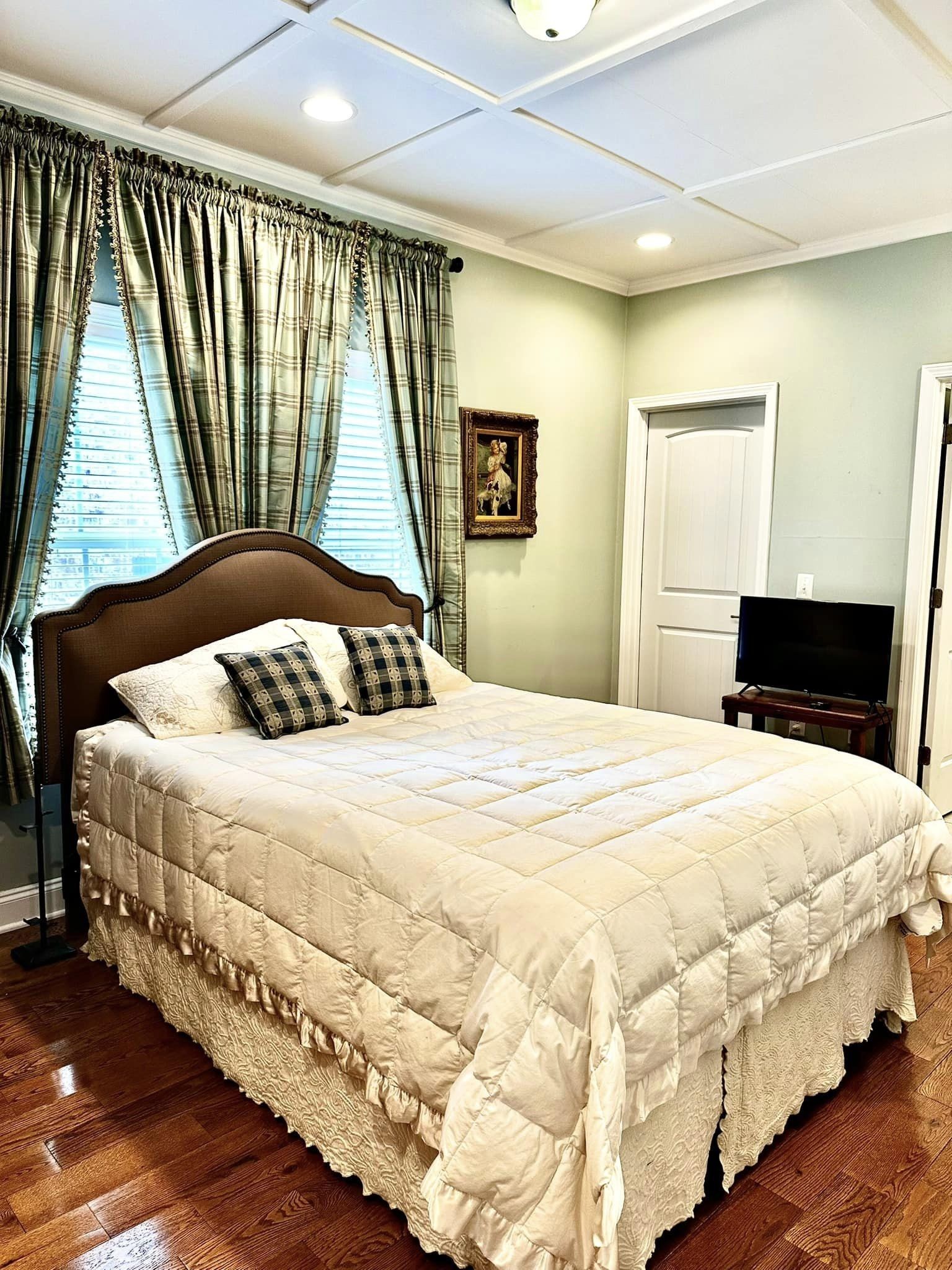 1605 S Cannon Blvd, E Shelbyville TN 37160