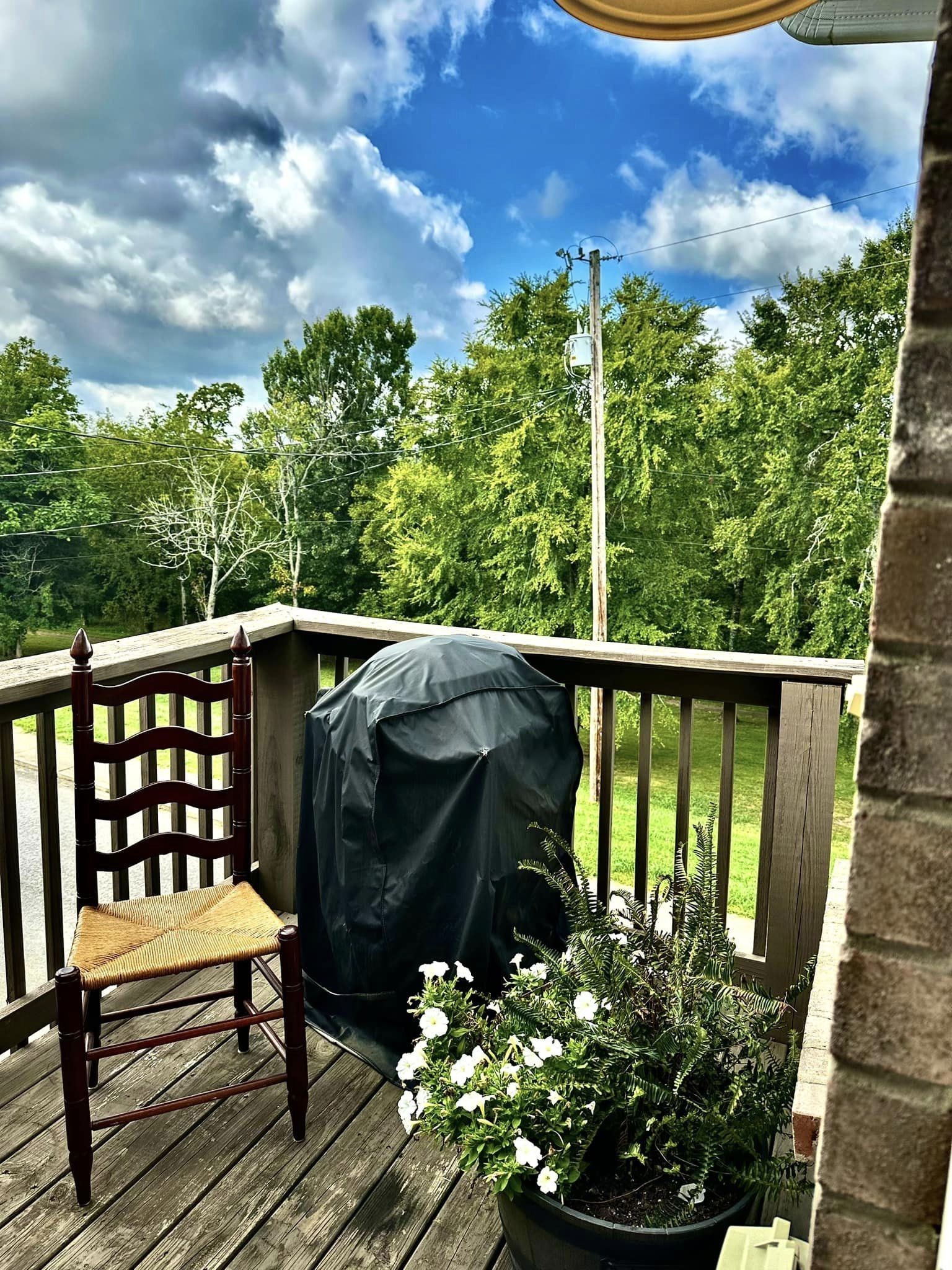 1605 S Cannon Blvd, E Shelbyville TN 37160