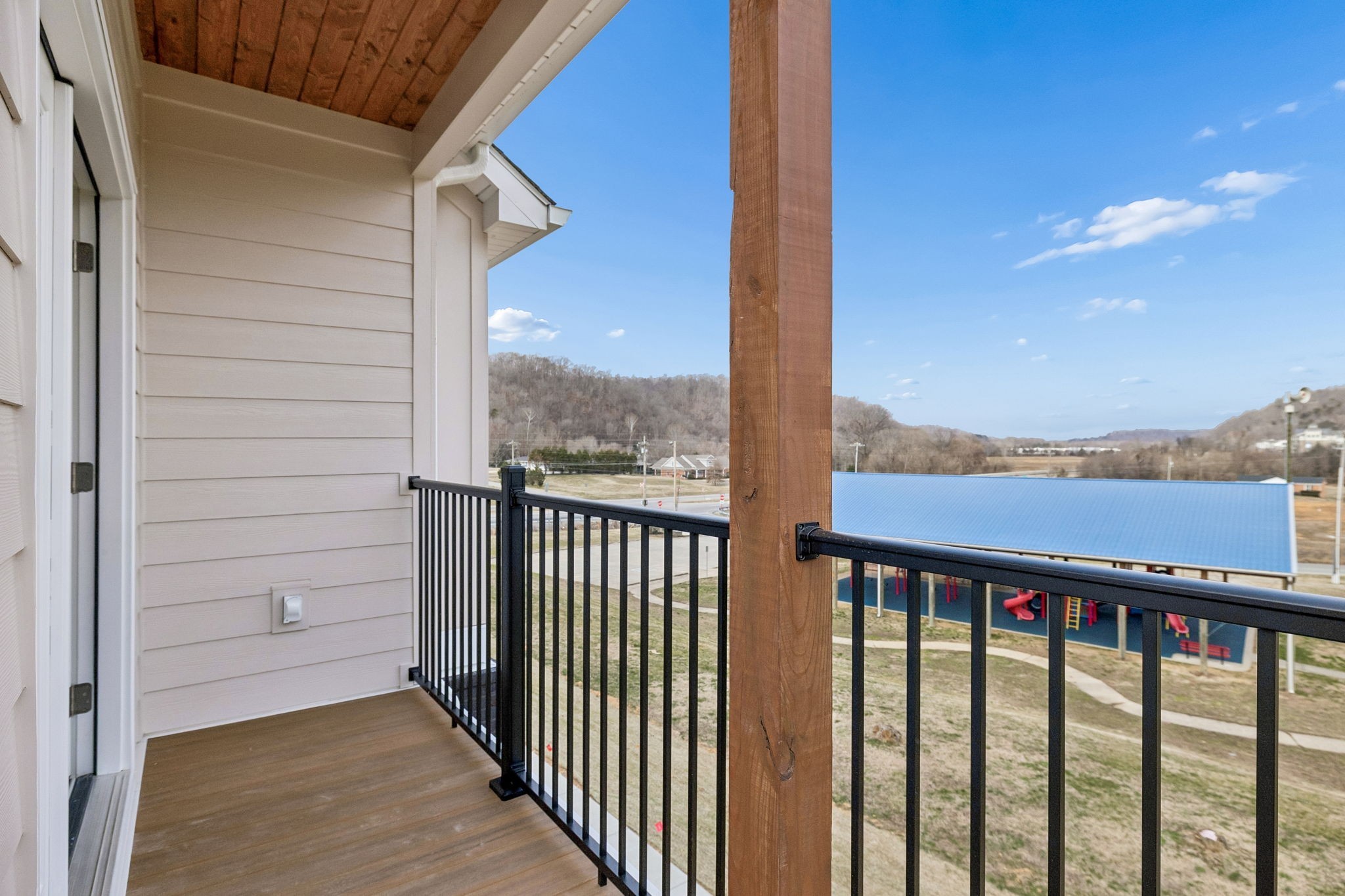 6 Crockett Hills Lane Ashland City TN 37015