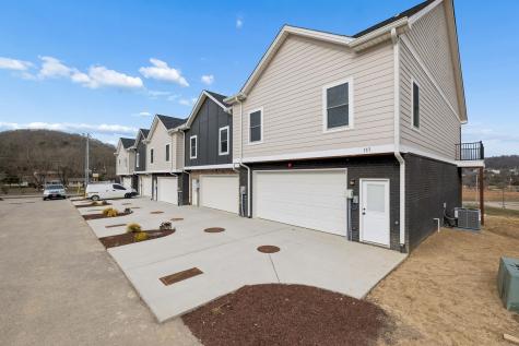 6 Crockett Hills Lane Ashland City TN 37015