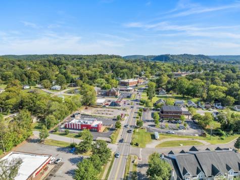 6 Crockett Hills Lane Ashland City TN 37015