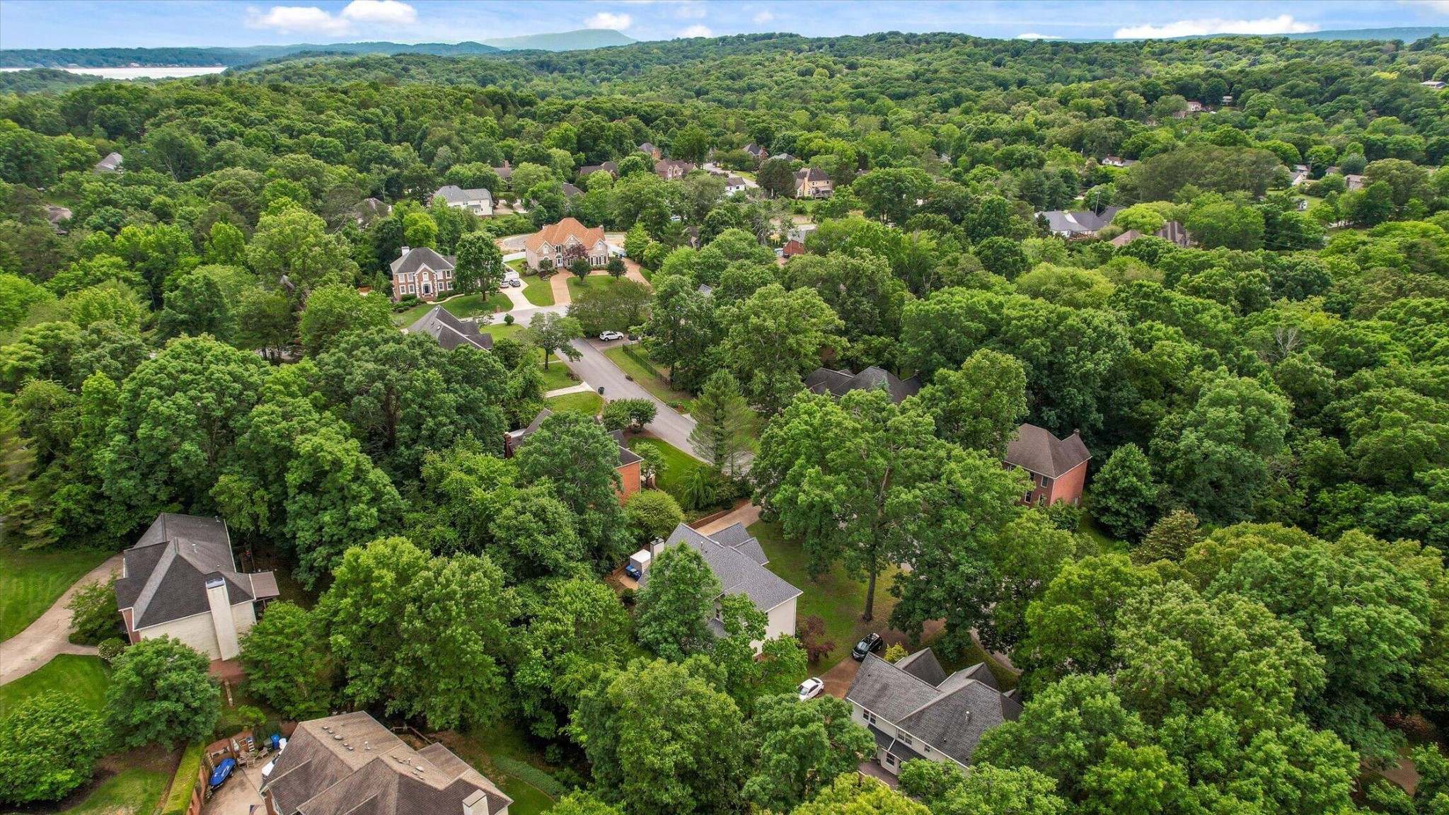 1908 Windy Oaks Lane Hixson TN 37343