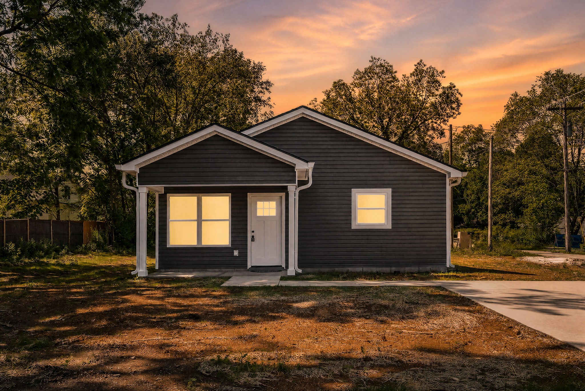208 Decherd Street, W Tullahoma TN 37388