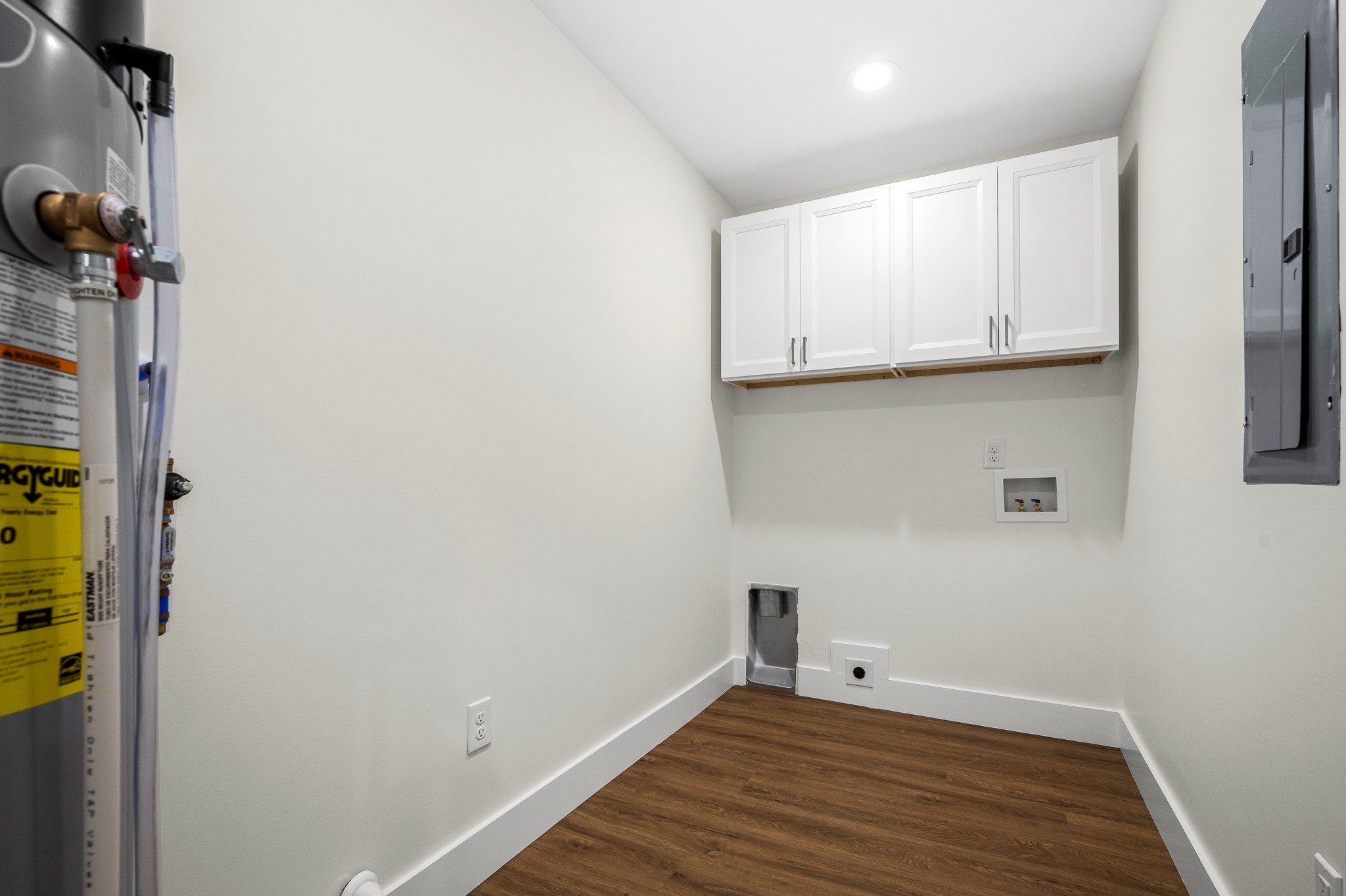 208 Decherd Street, W Tullahoma TN 37388