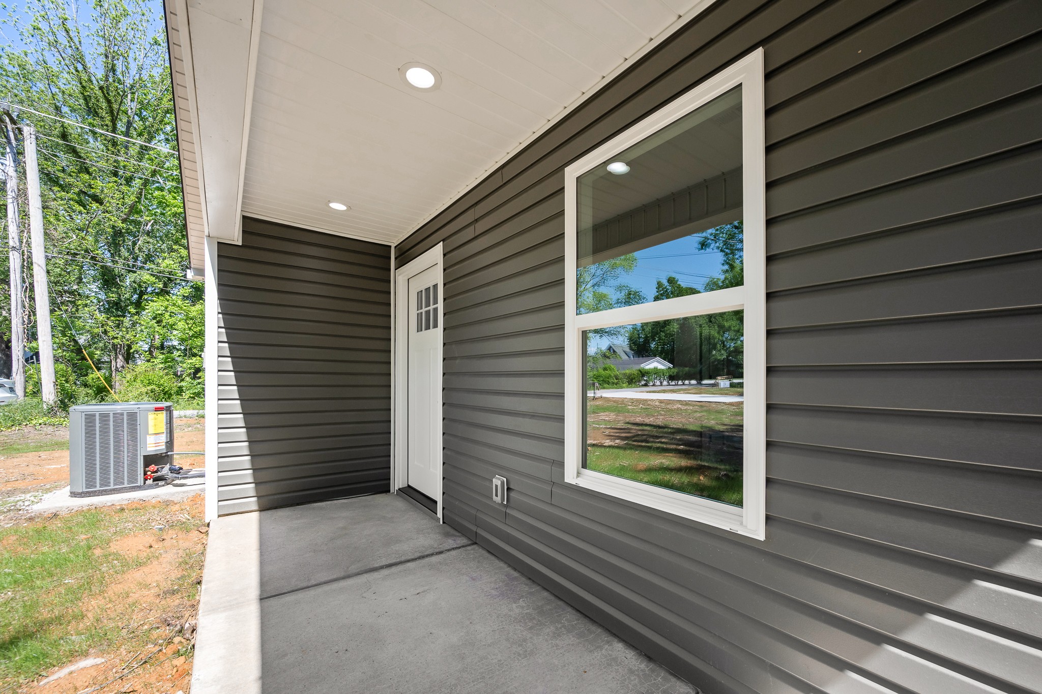 208 Decherd Street, W Tullahoma TN 37388