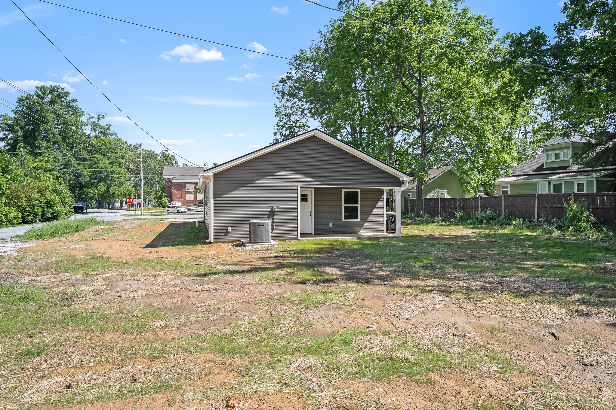 208 Decherd Street, W Tullahoma TN 37388