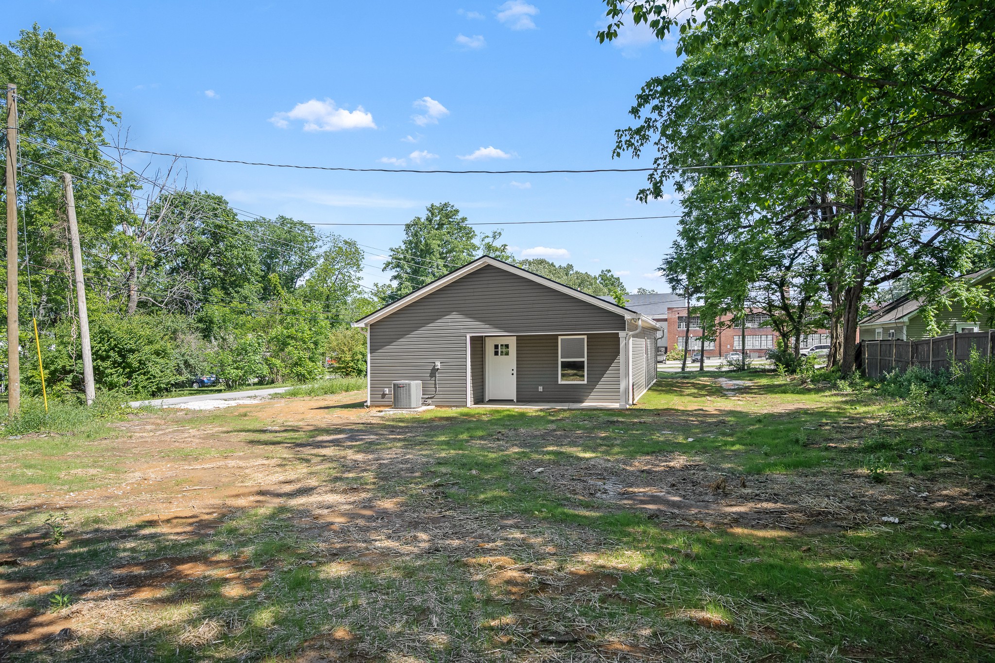 208 Decherd Street, W Tullahoma TN 37388