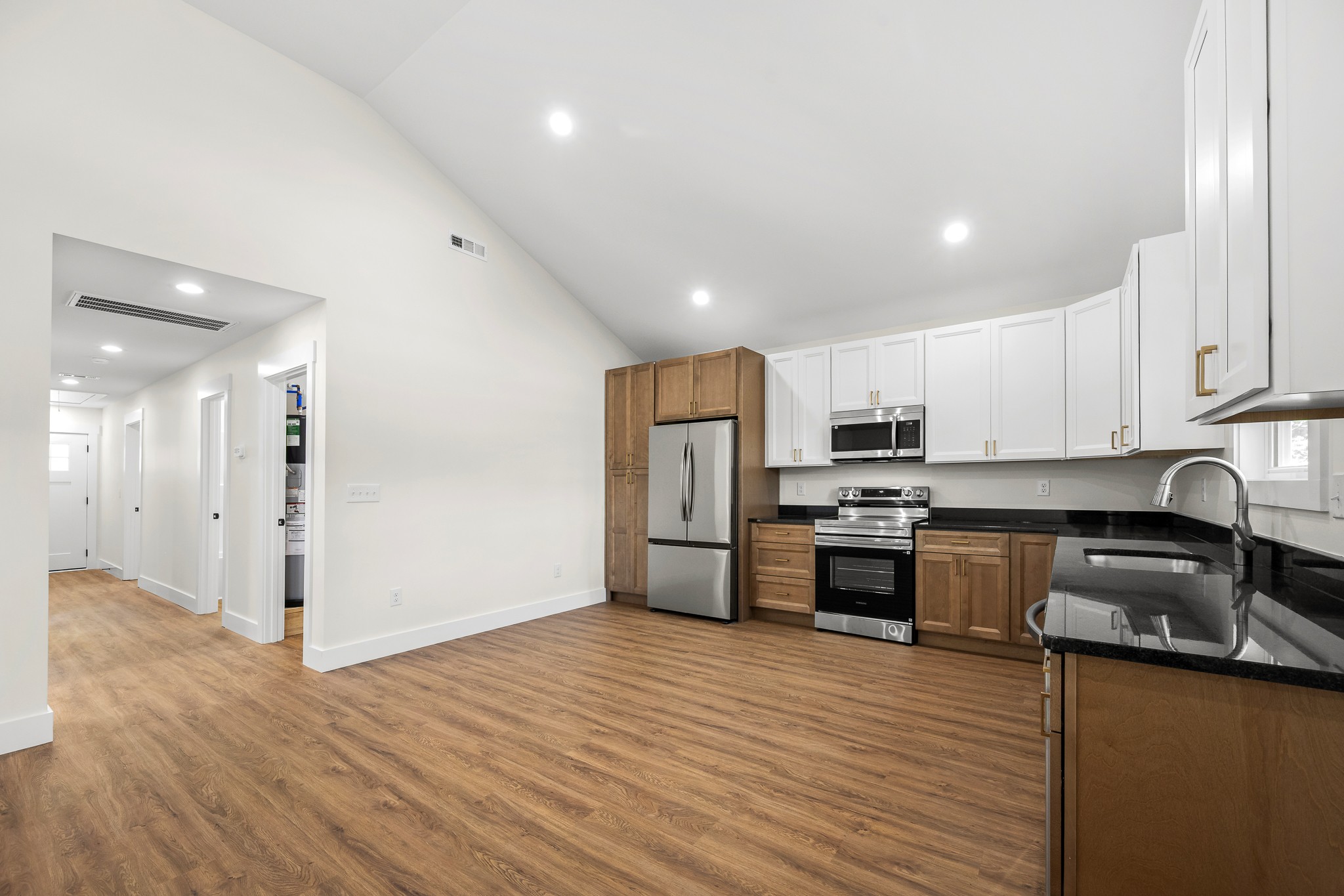 208 Decherd Street, W Tullahoma TN 37388
