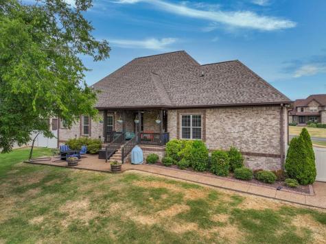 716 Farmington Drive Lebanon TN 37087