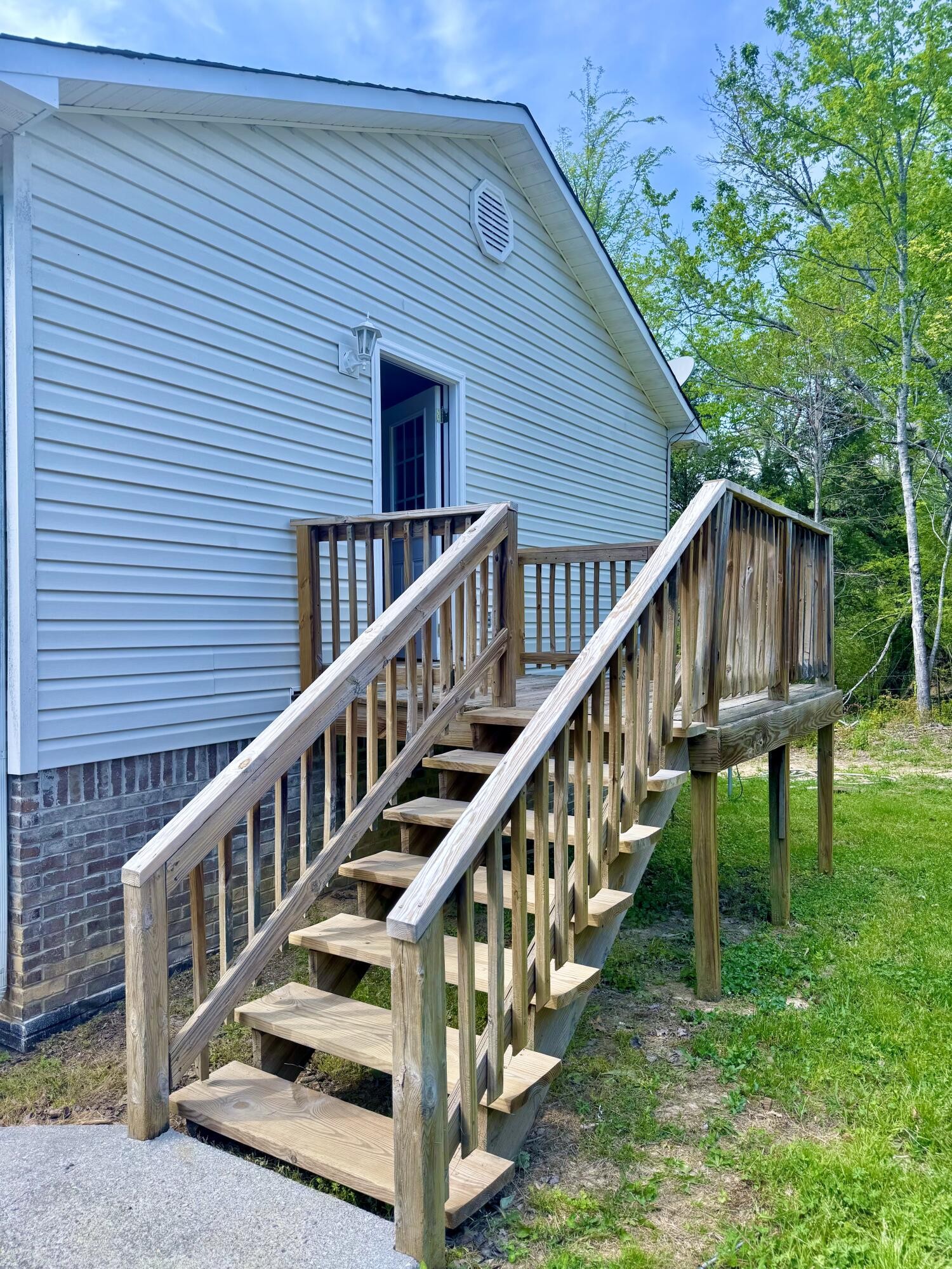 253 Heavenlee Lane Dayton TN 37321