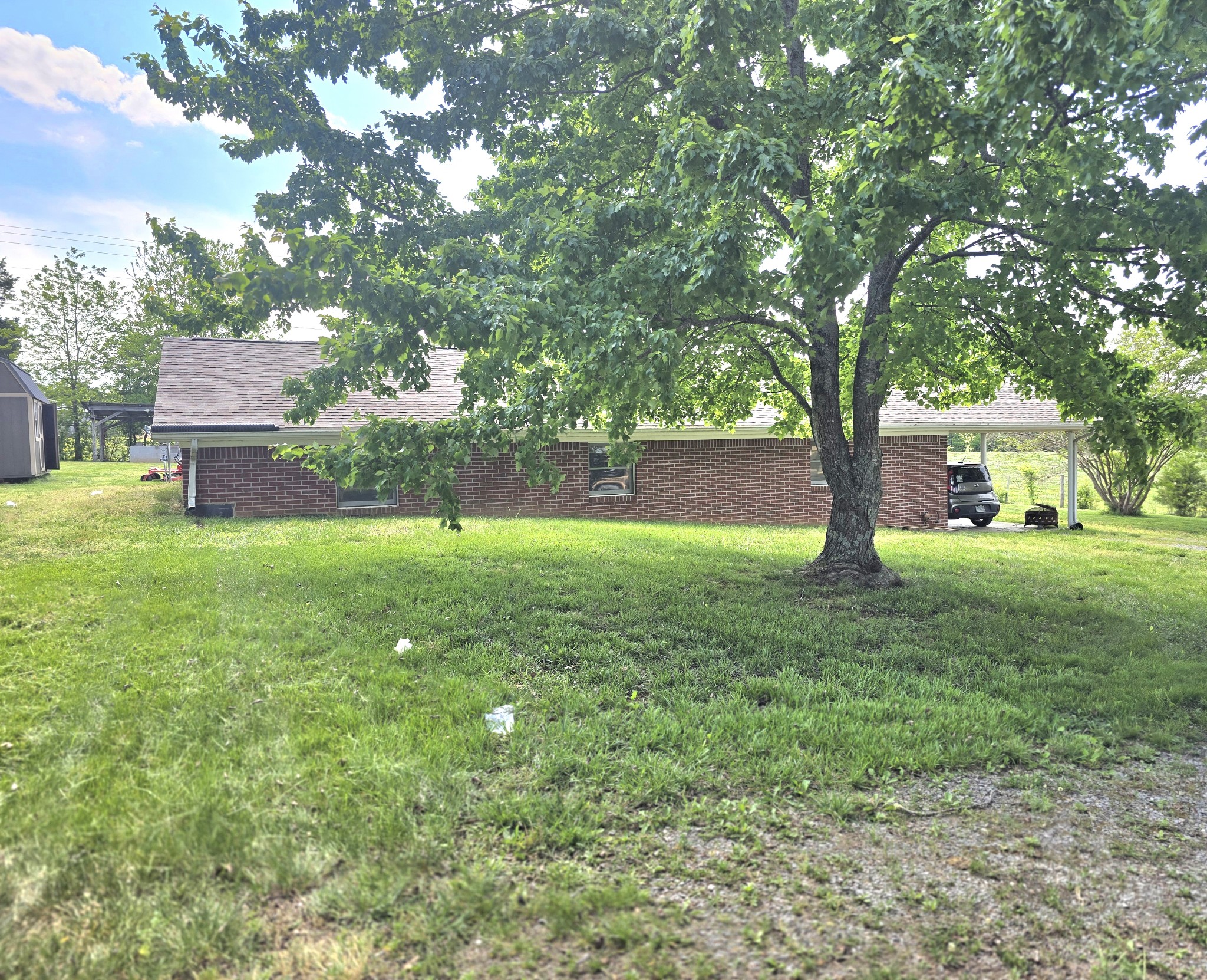 1833 New Hope Road Cadiz KY 42211