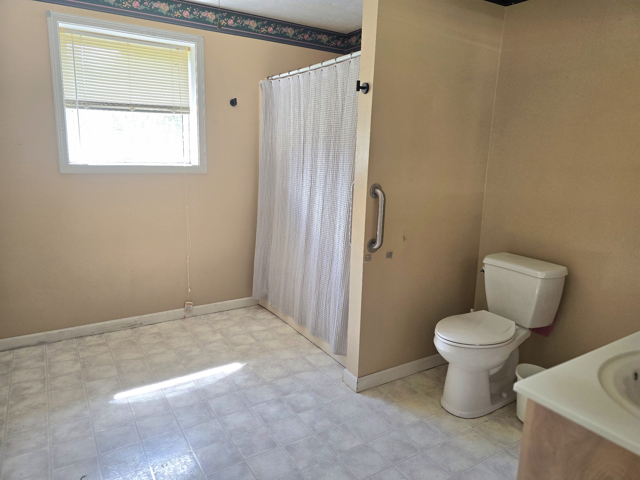 1833 New Hope Road Cadiz KY 42211